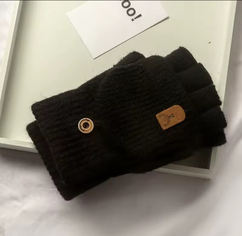 Gestrickte fingerlose